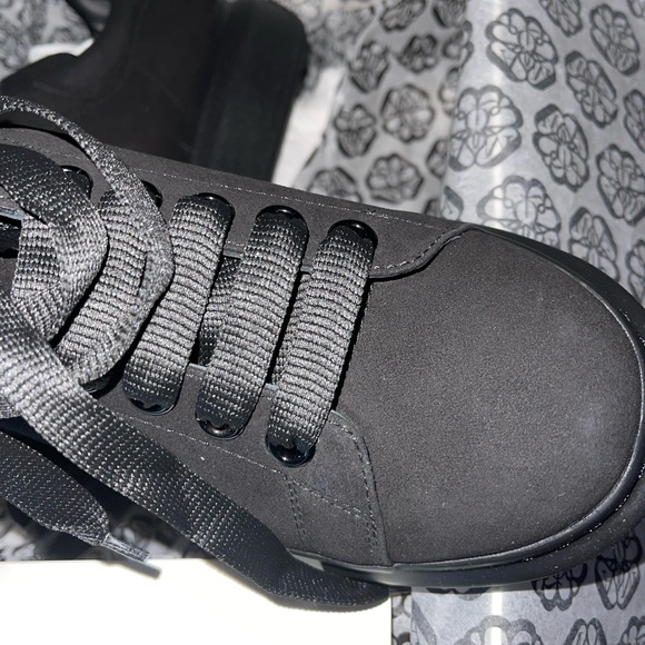 Oversized sneakers Alexander McQueen never worn SOLD OUT COLOR 100% authentic - Picture 6 of 13